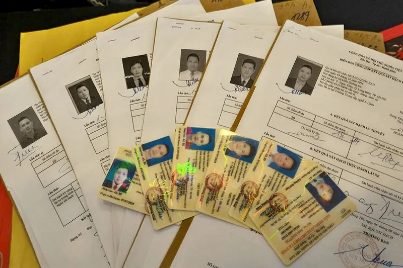 Người điều khiển xe ô tô vi phạm lỗi không có bằng ô tô phạt bao nhiêu bị cảnh sát giao thông lập biên bản xử phạt