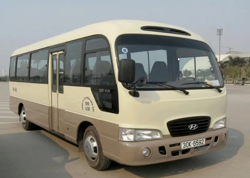 Bằng lái xe hạng D1 cho xe chở khách từ 8 đến 16 chỗ ngồi