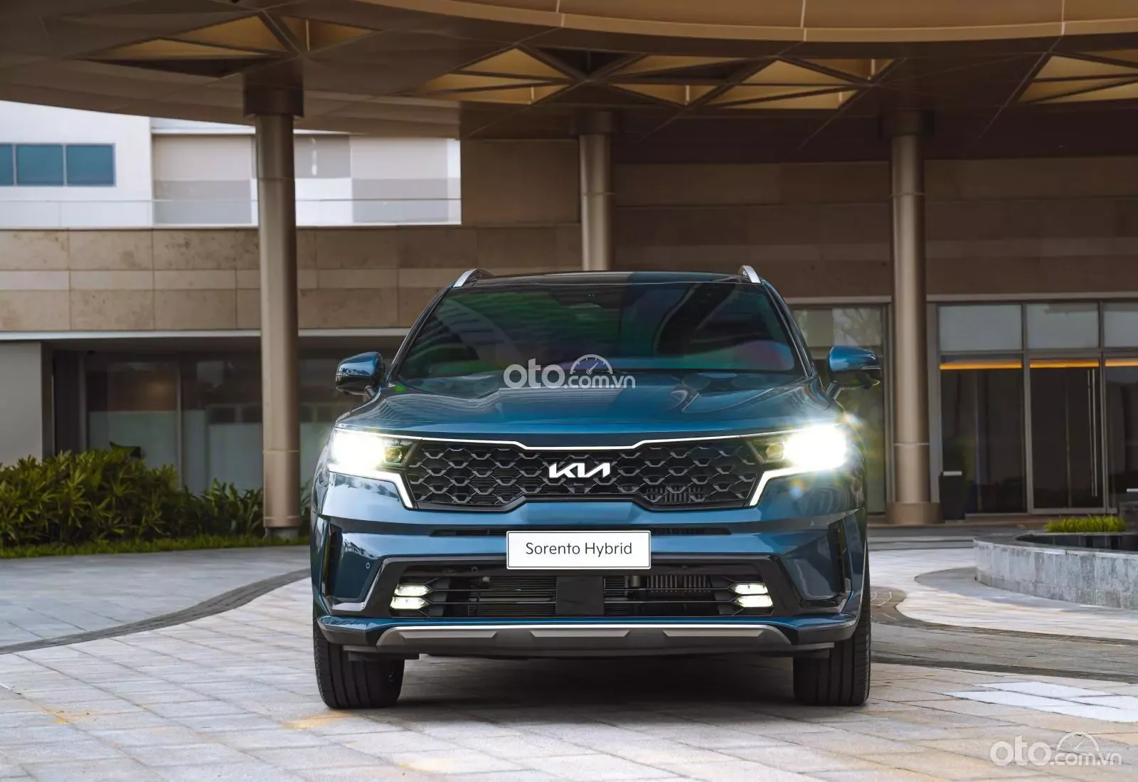 Những điểm thú vị trên KIA Sorento HEV 2023 mới ra mắt Việt Nam.