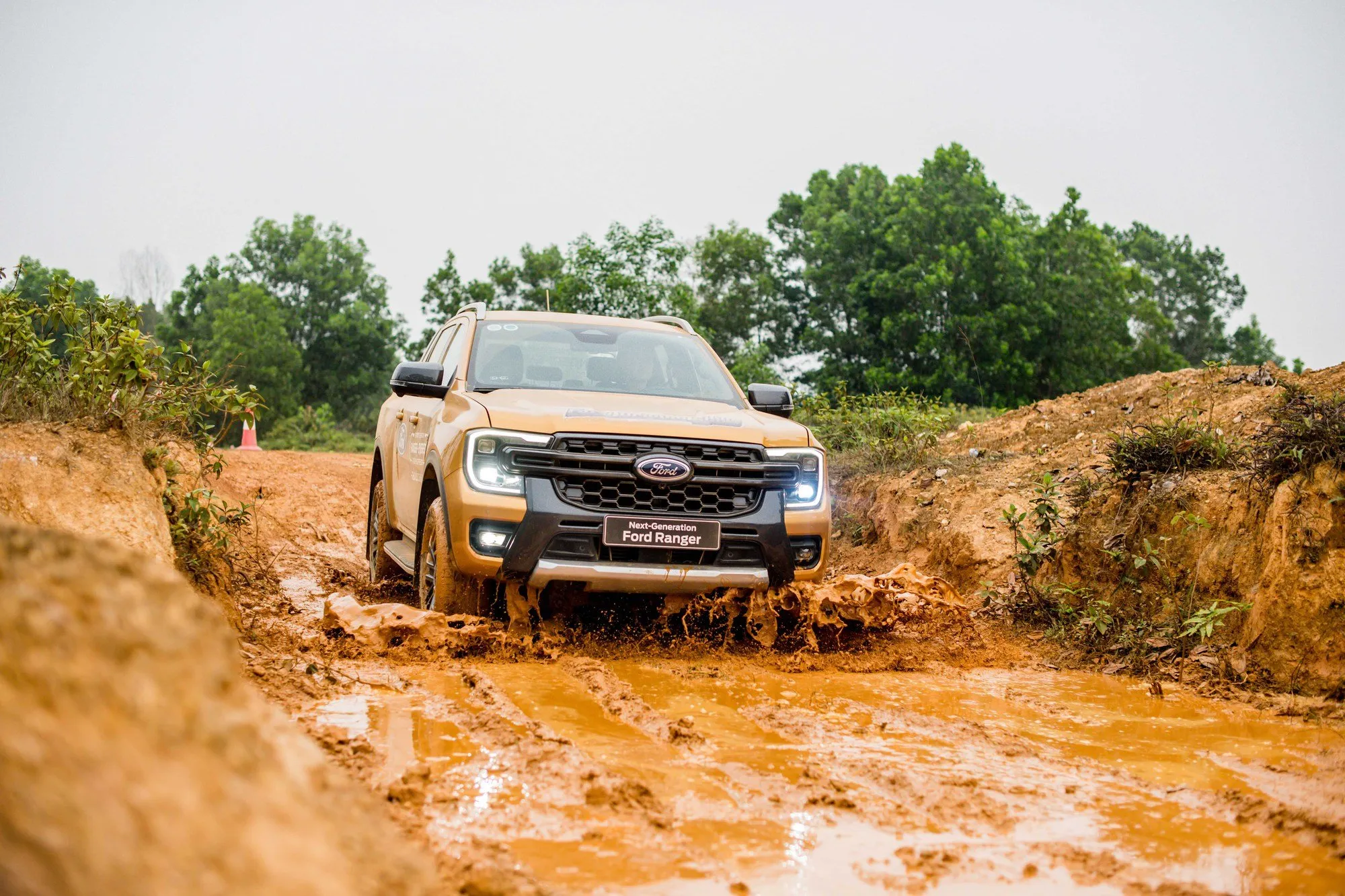 allintitle:quy định đăng kiểm xe bán tải về phân loại xe con hay xe tải