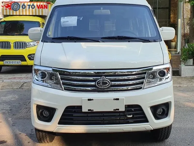 Dòng xe tải van an toàn với động cơ bền bỉ