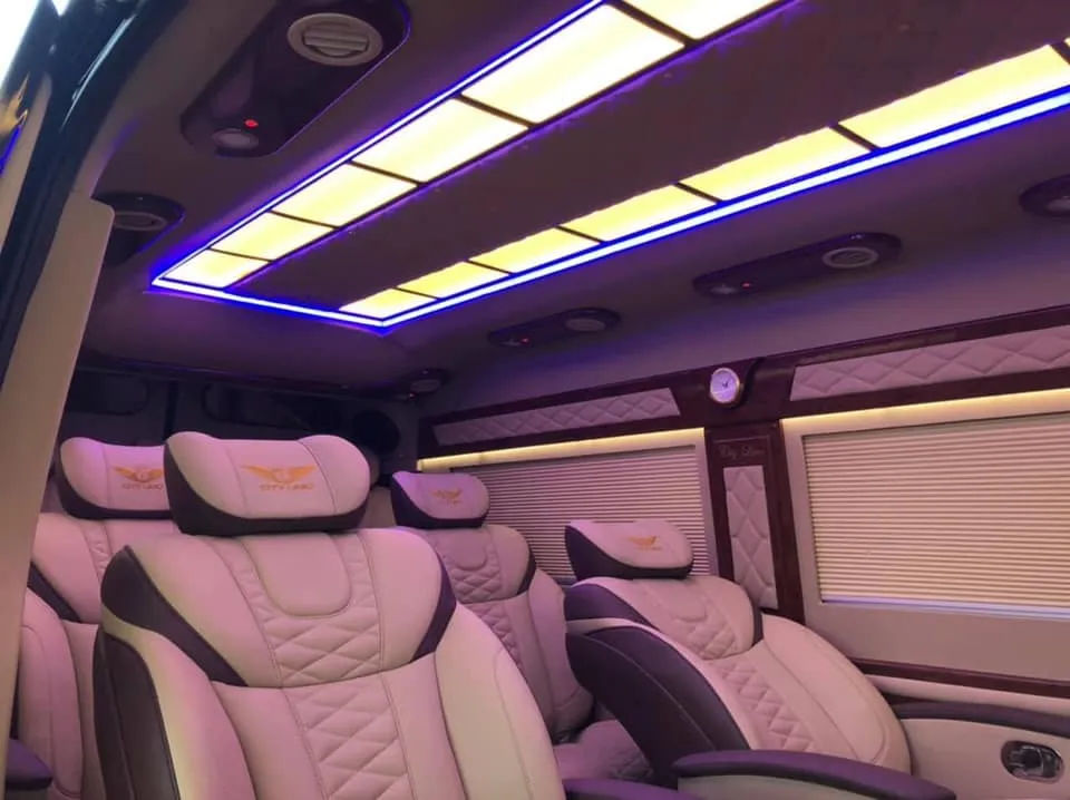 Xe limousine Bình Dương VIP với tiện nghi cao cấp