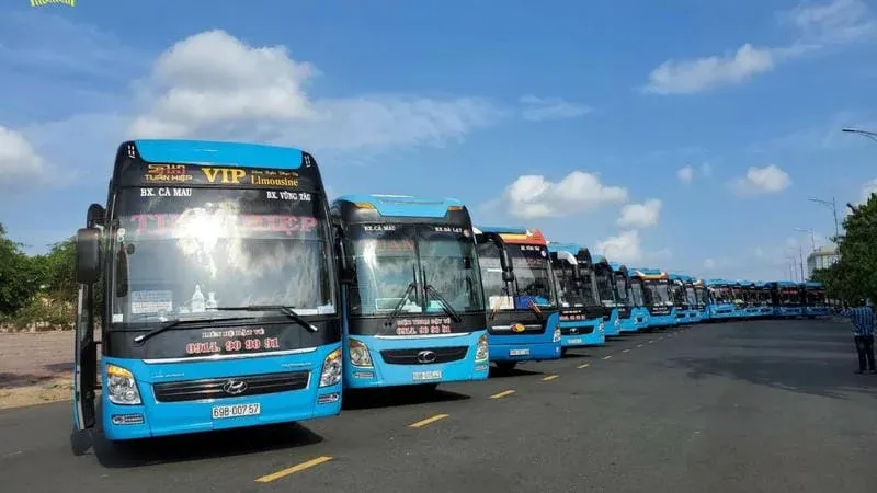 Xe khách Yên Nghĩa Hưng Yên