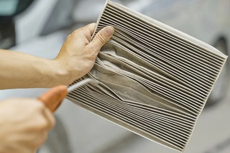 Cận cảnh chi tiết lọc gió ô tô đã sử dụng