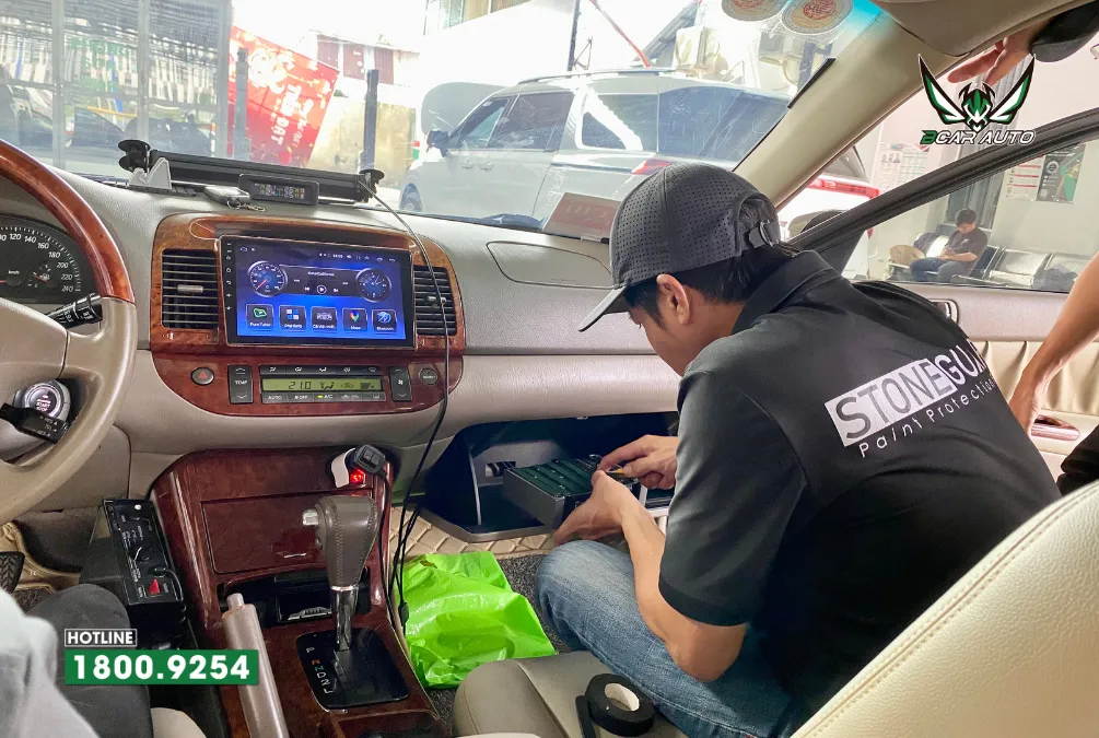 Học nghề trang trí nội thất ô tô: Hình ảnh đại diện cho phần điện trang trí ô tô