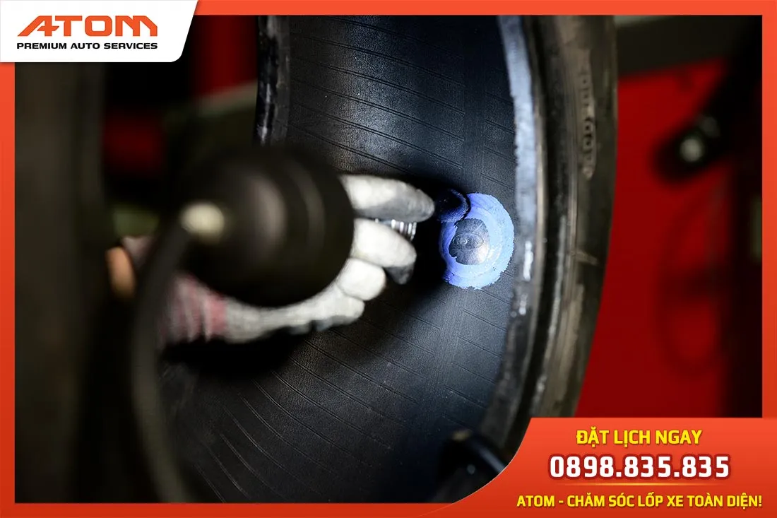 Theo khuyến cáo của chuyên gia thì bạn nên chọn phương pháp vá nấm thay vì vá trong, vá ngoài như thông thường