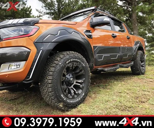Chiếc bán tải màu cam độ mâm Fuel Vapor đẹp và cứng cáp hơn rất nhiều
