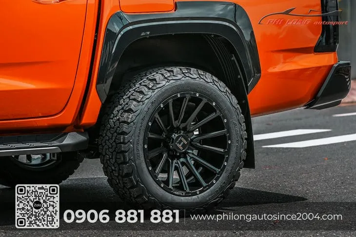 Mâm xe tải cũ cần được vệ sinh sạch sẽ trước khi bán