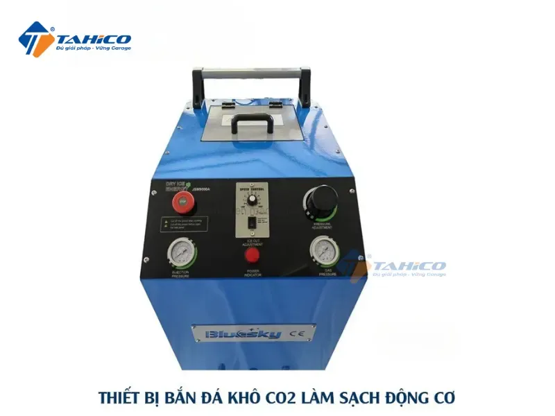 Wisconsin W9000 Máy bắn đá khô CO2 - thiết kế nhỏ gọn, dễ dàng di chuyển trong gara