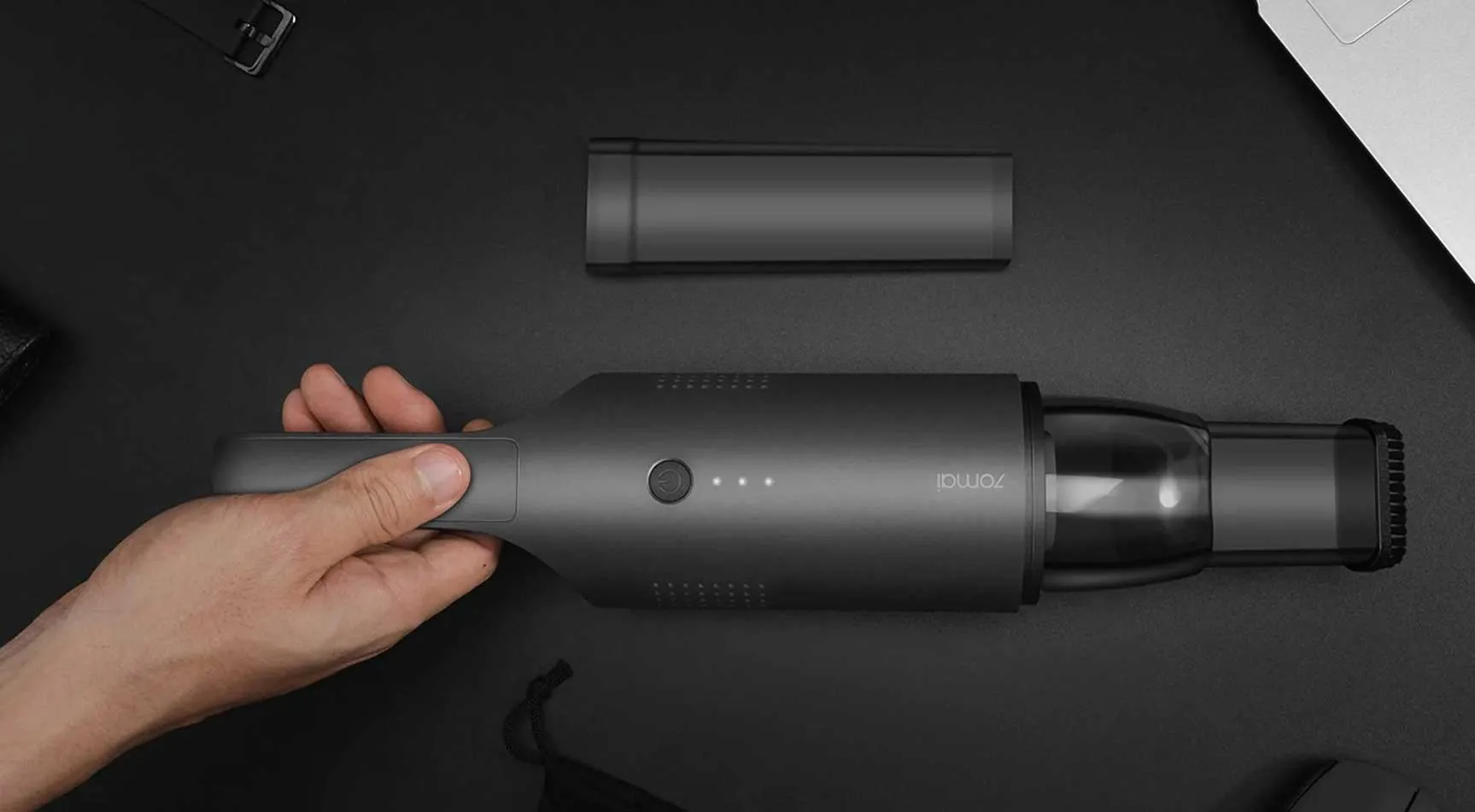 Máy hút bụi ô tô cầm tay Xiaomi 70mai PV02, sản phẩm được đánh giá cao