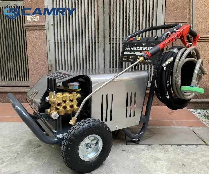 Trang bị máy rửa xe ô tô công nghiệp có tính ứng dụng cao