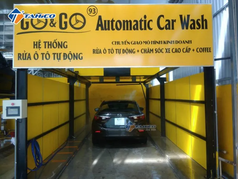 Máy rửa xe ô tô tự động Go&Go