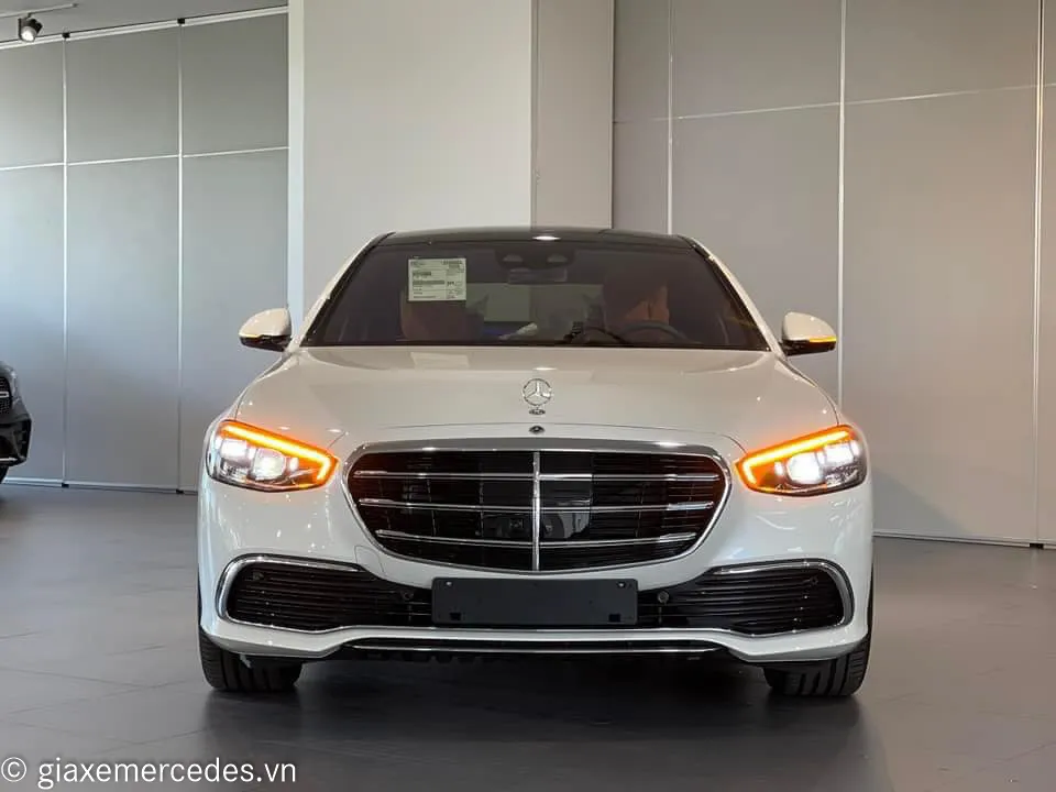 Đầu Xe Mercedes S450