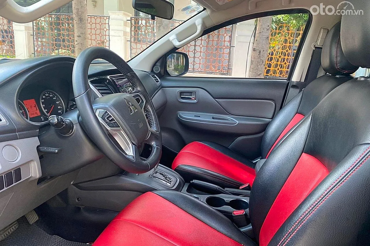 Nội thất Triton 2010