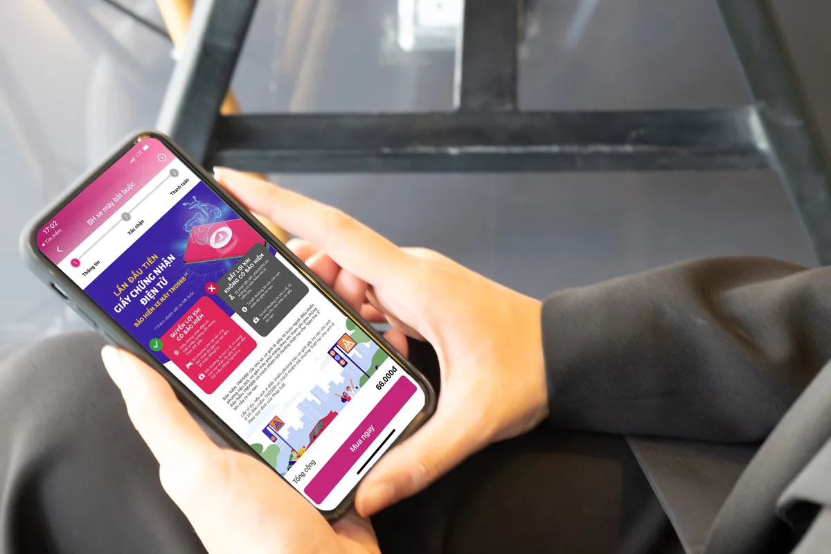 Ứng dụng MoMo hỗ trợ mua bảo hiểm xe máy nhanh chóng và an toàn