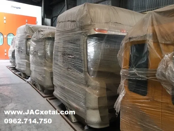 Đầu cabin tổng thành xe tải JAC