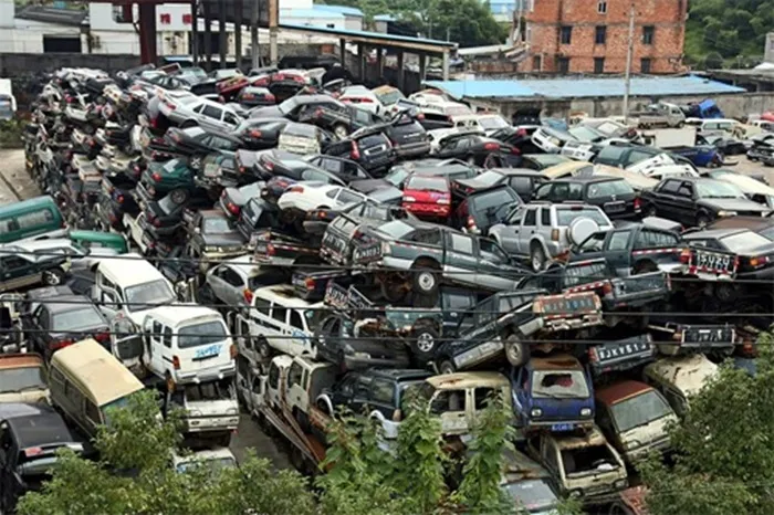 Mua bán ô tô cũ và xe bán tải hết đời với giá cao, chi hoa hồng cho đối tác