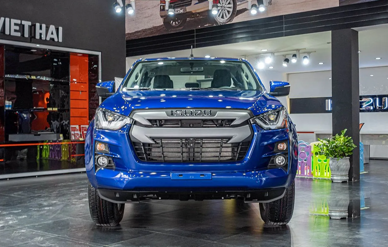 mua xe bán tải d-max trả góp