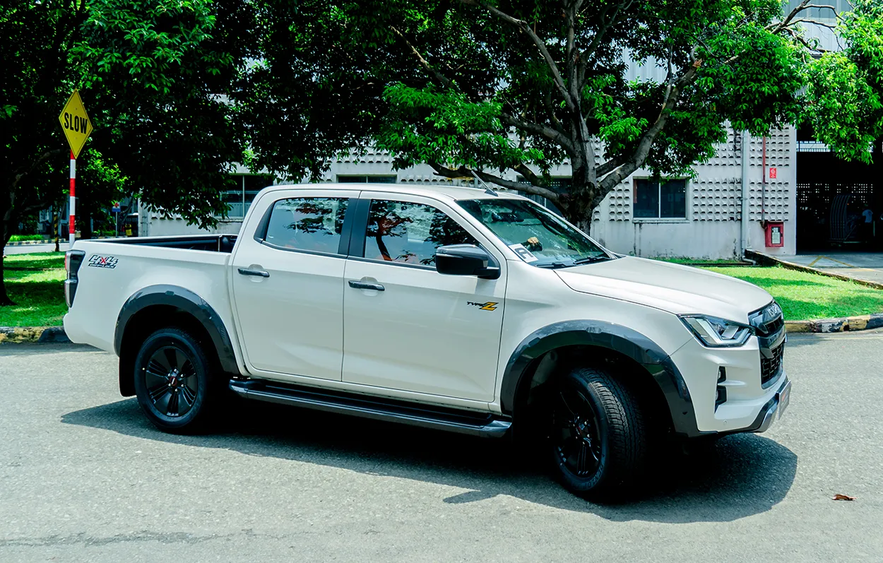 mua xe bán tải d-max trả góp