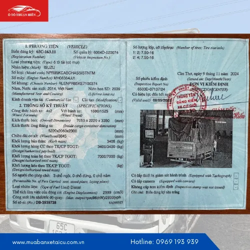 Phần đuôi xe tải ISUZU 3,4 tấn đời 2014 và thùng xe