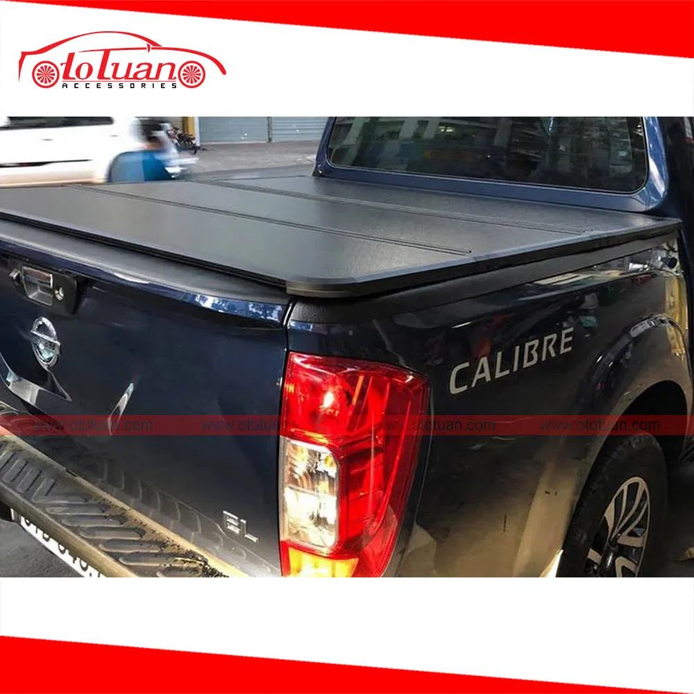 Nắp thùng 3 tấm Nissan Navara