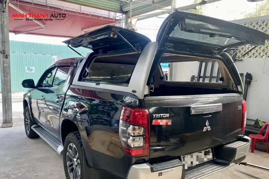 Lắp đặt nắp thùng xe bán tải triton cũ - 4