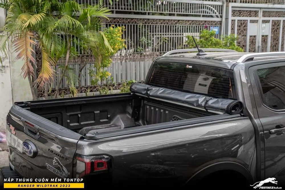 Nắp thùng mềm xe bán tải giúp tối ưu hóa tải trọng hàng hóa chở trong thùng