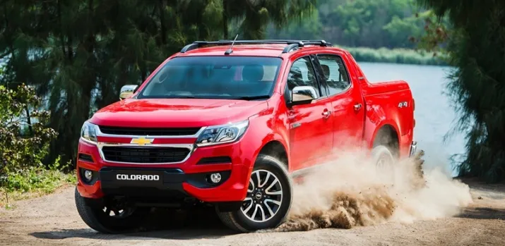 Phân tích ưu điểm của Chevrolet Colorado trong quyết định nên mua xe bán tải hãng nào