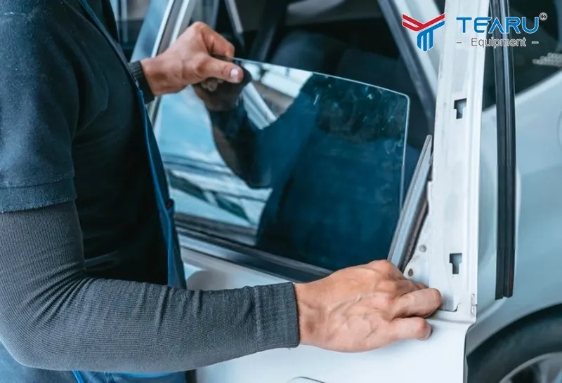 cách sửa chữa xe ô tô: Quy trình tự sửa chữa cửa kính ô tô tại nhà