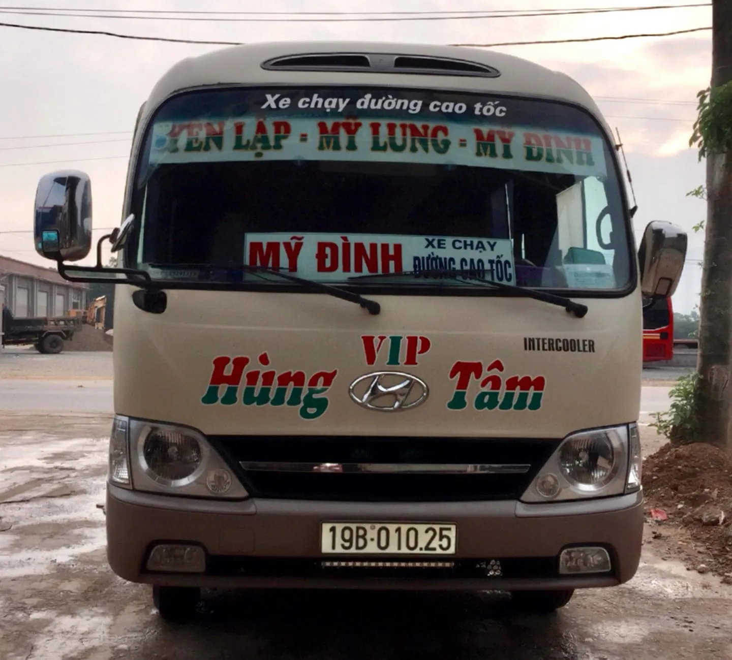 Hùng Tâm vận hành hệ thống xe khách chuyên nghiệp đi Hà Nội trong ngày