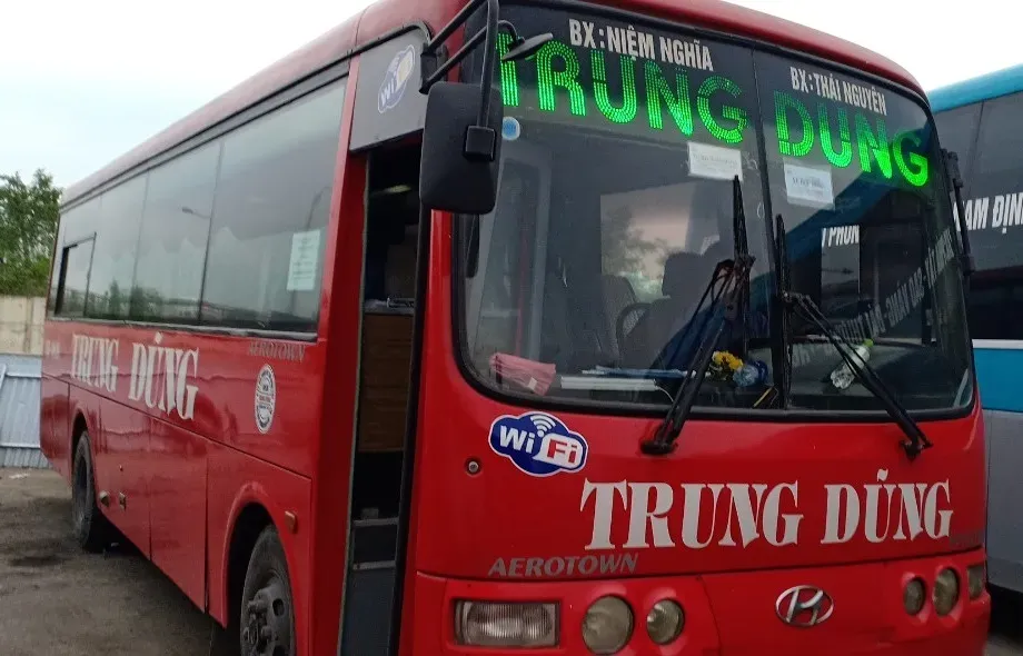 Xe Trung Dũng 29 chỗ ngồi êm ái
