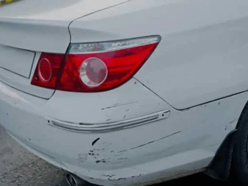 Những lưu ý để xe ô tô hạn chế bị trầy xước nặng