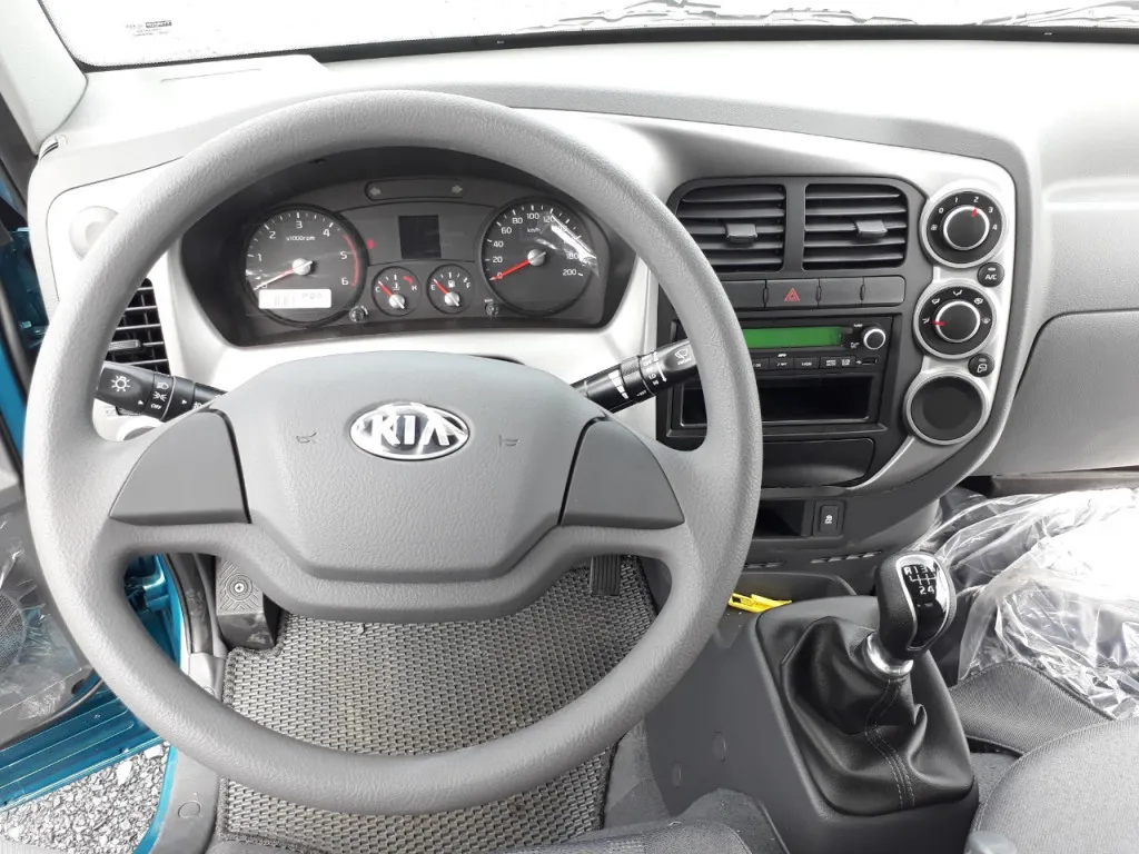 noi-that-kia-tai-2.5-tan