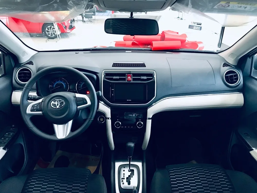 Nội thất Toyota Rush 2025