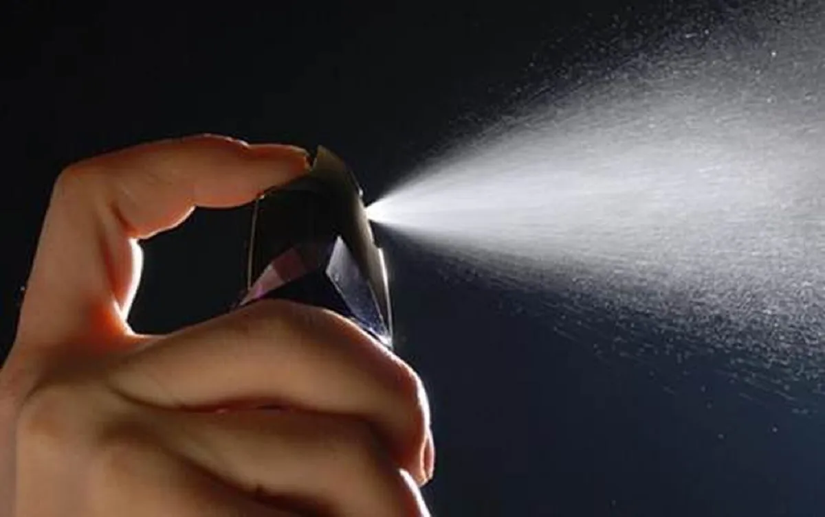 Nước hoa xe ô tô dạng xịt và cách tối ưu hóa cách sử dụng nước hoa ô tô