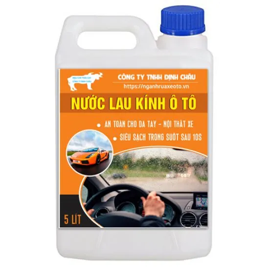 Nước lau kính ô tô chuyên dụng