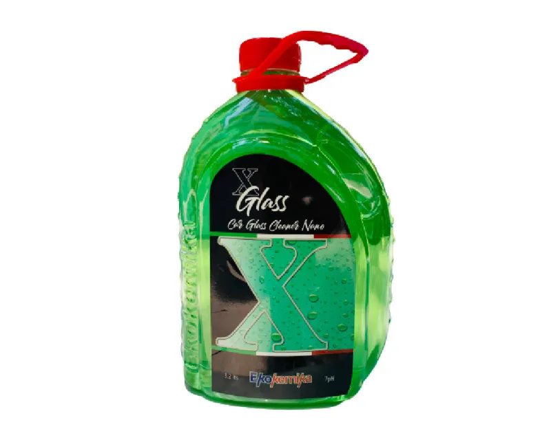 Nước rửa kính ô tô Xglass Classic hương bạc hà chống muỗi côn trùng