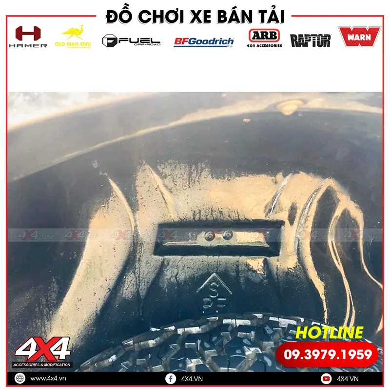 Ốp lòng vè giúp cho xe bán tải Ford Ranger dễ dàng vệ sinh hơn