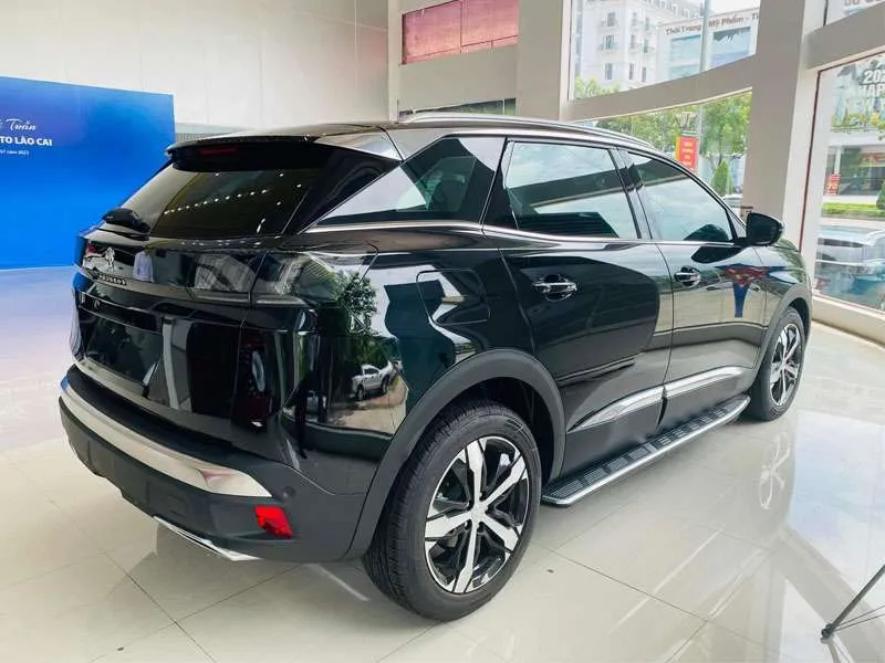 Đuôi xe Peugeot 3008