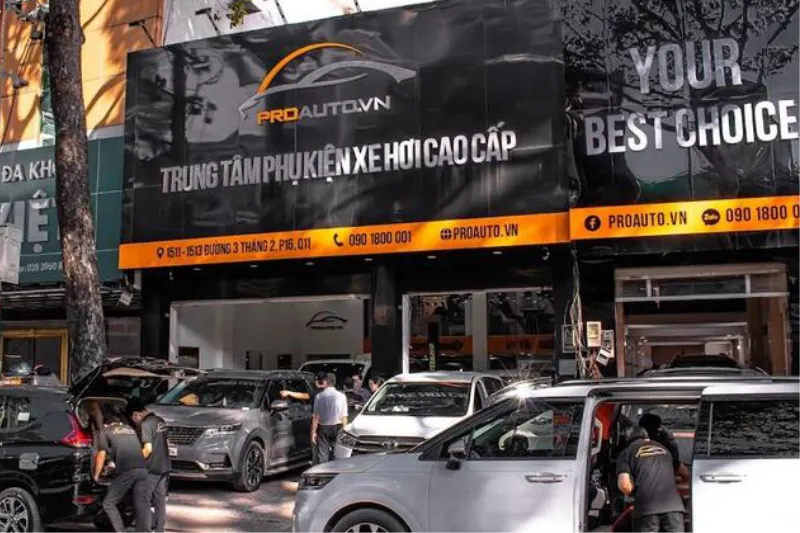 Showroom Proauto.vn chuyên bọc da sàn xe ô tô tại Quận 11, TP.HCM