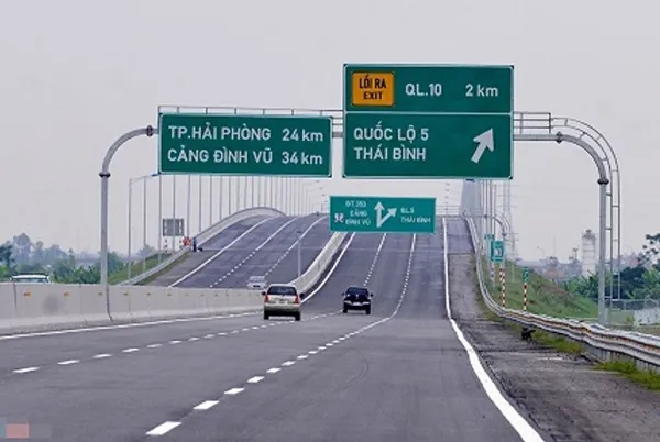 Quốc lộ 5 gồm 2 tuyến là Quốc lộ 5 cũ và Quốc lộ 5B (cao tốc Hà Nội – Hải Phòng)