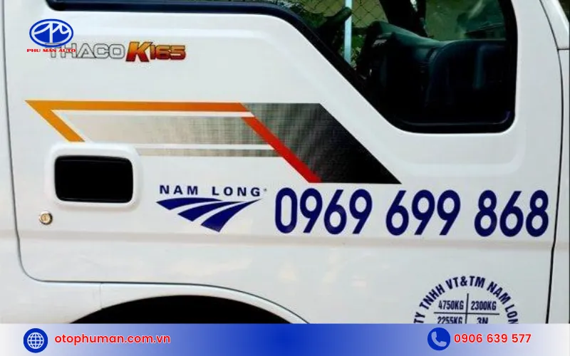 Quy định bắt buộc về việc dán decal thông số trên cửa xe tải theo Thông tư BGTVT