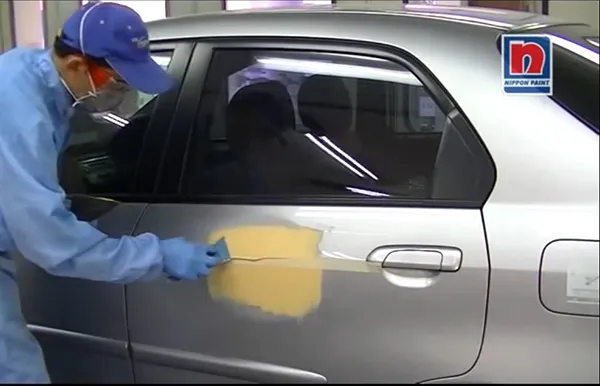 Cách Bả Matit Xe Ô Tô Chuẩn Chuyên Gia: Quy Trình Toàn Diện Từ A Đến Z