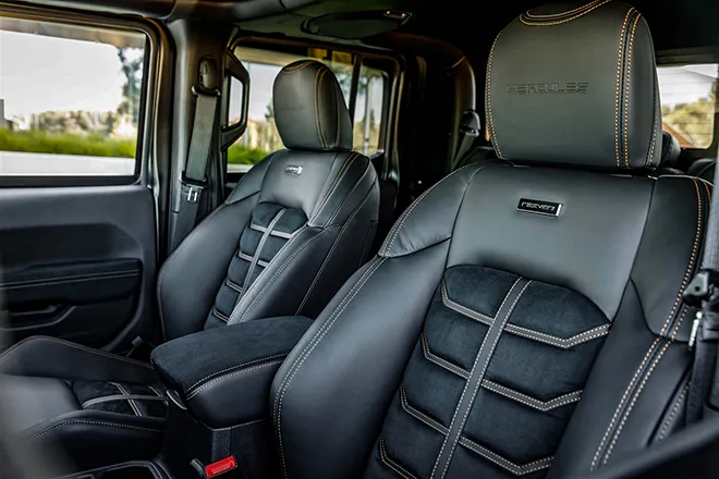 Rezvani Hercules 6x6 chiếc xe bán tải 3 cầu vạn người mê - 11