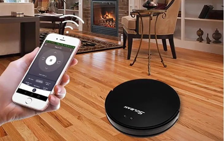 Robot hút bụi với tính năng kết nối với điện thoại thông minh và xe ô tô luồng xanh