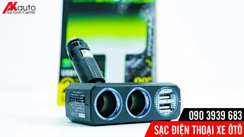 sạc điện thoại ô tô trên xe
