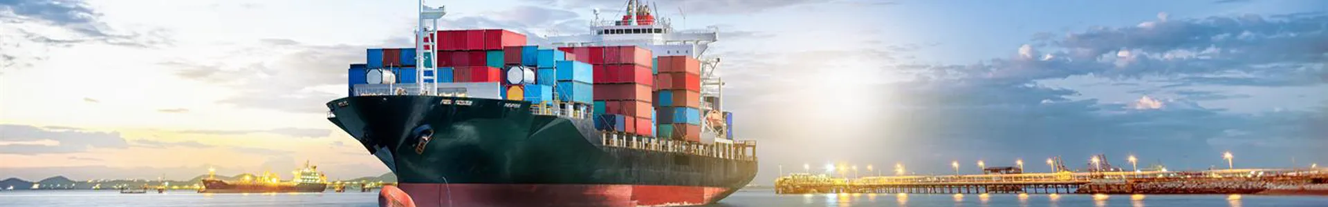 Hệ thống vận tải đa phương thức kết nối cảng biển, đường bộ và đường sắt phục vụ logistics hiện đại