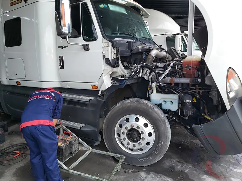 Kiểm tra kỹ tình trạng xe trước khi mua