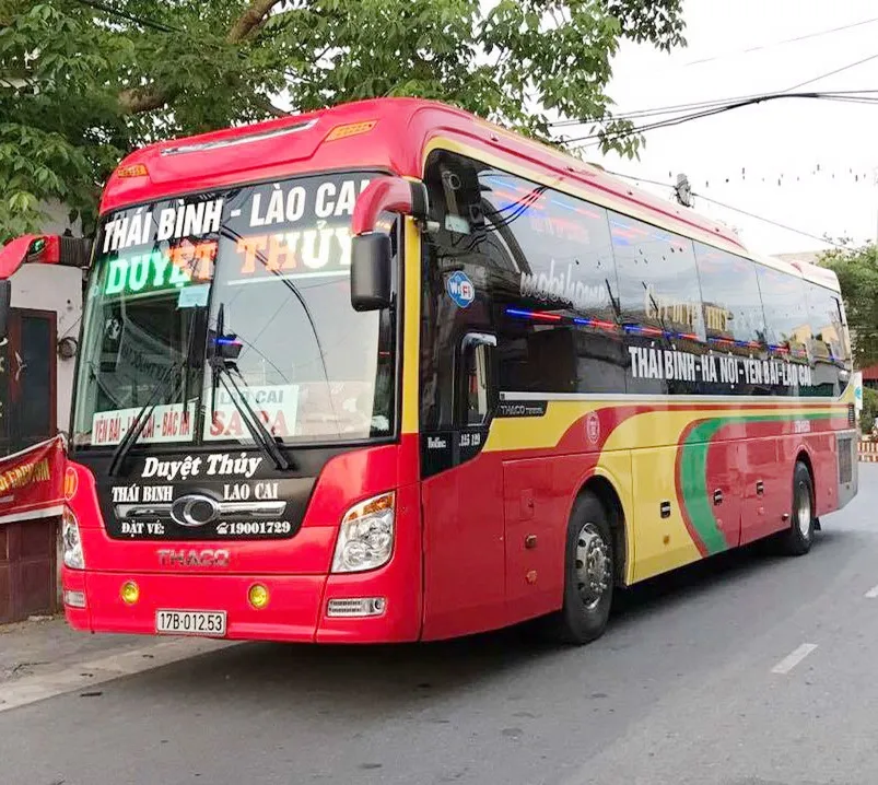 Xe khách Thái Bình Phú Thọ tại bến xe Tiền Hải
