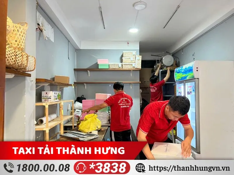 Thành Hưng tuyển dụng nhân viên đóng gói hàng hóa